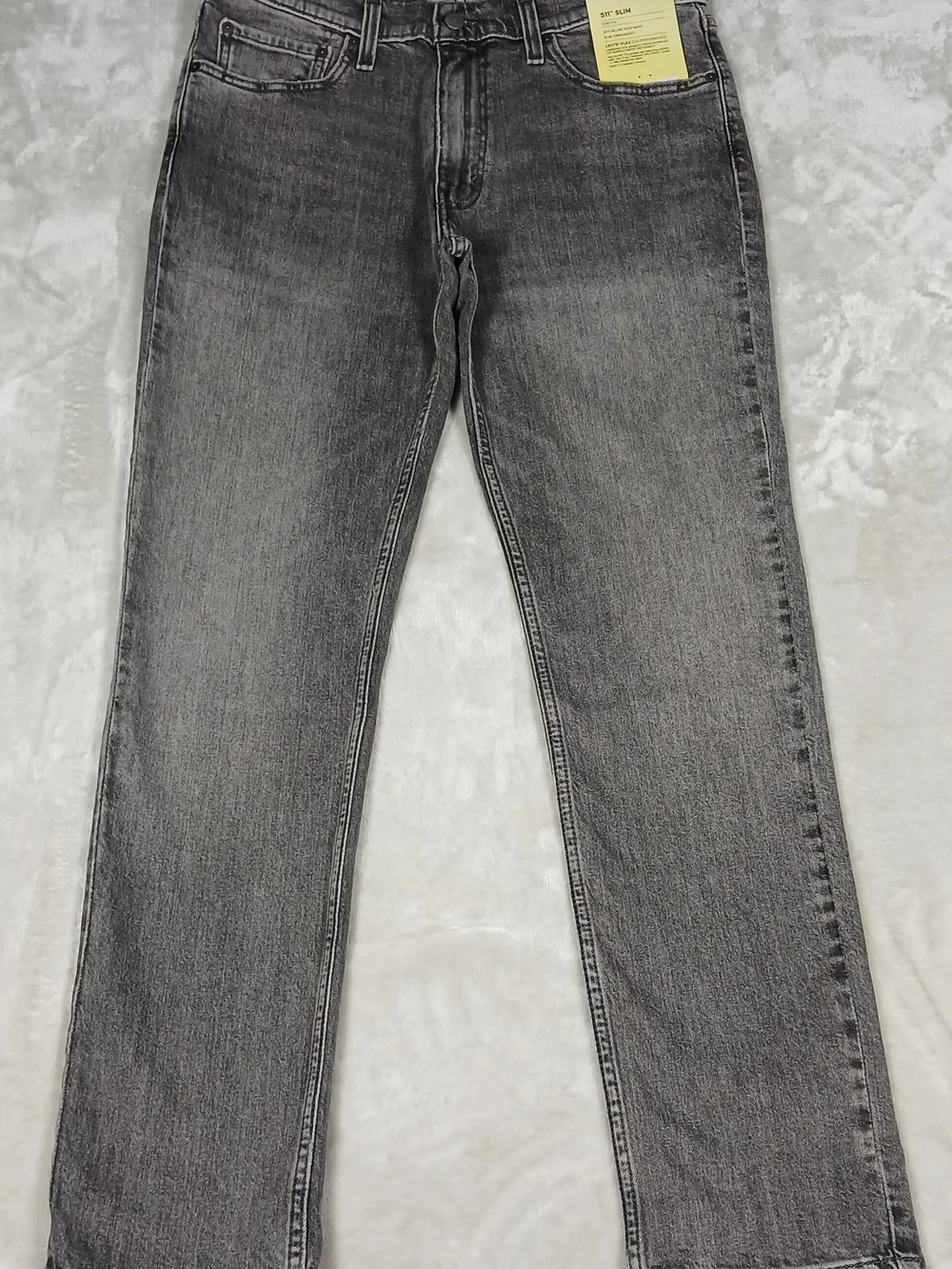 Levis slim fit
